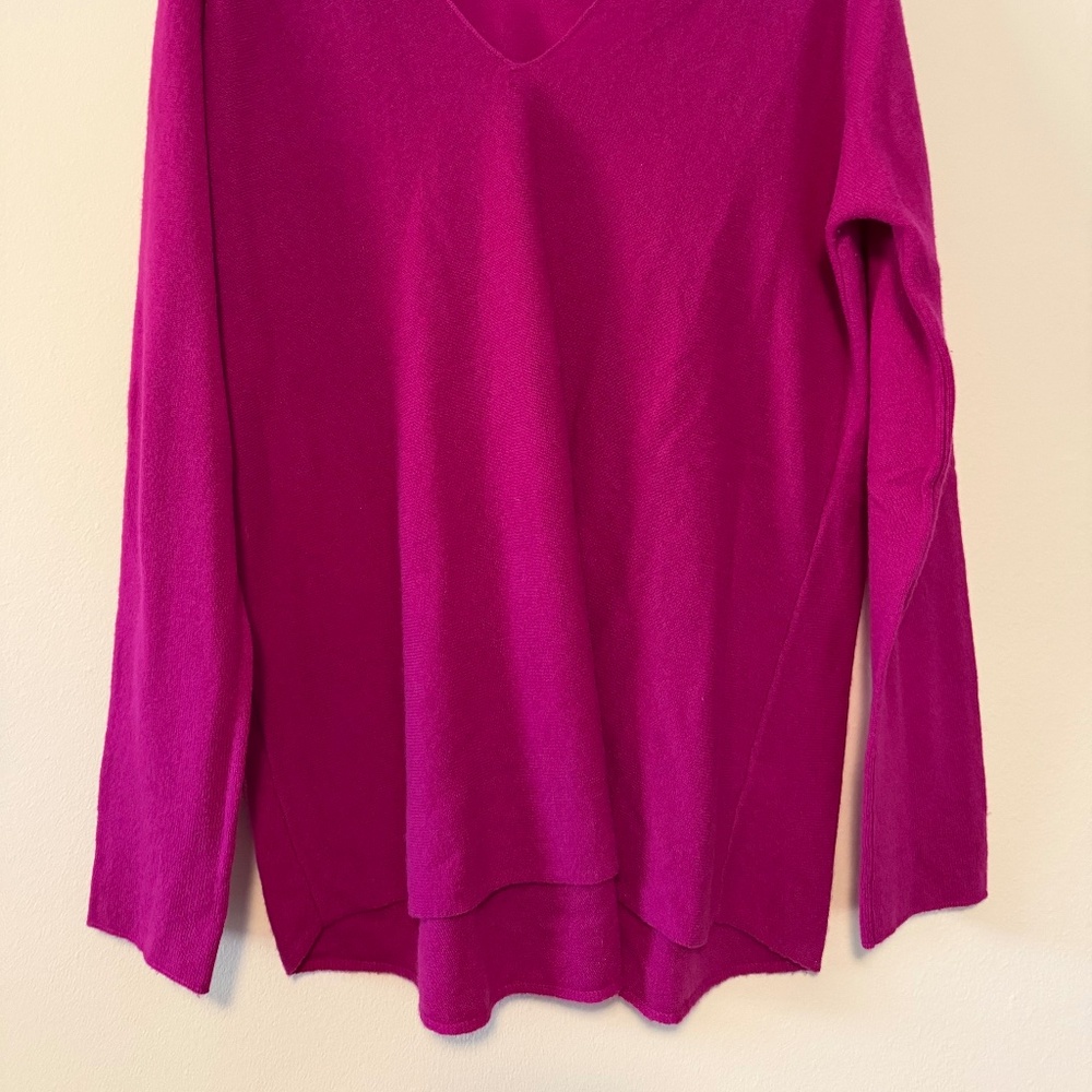 Vince Cashmere Double V-Neck Sweater Magenta L - Picture 2 of 5